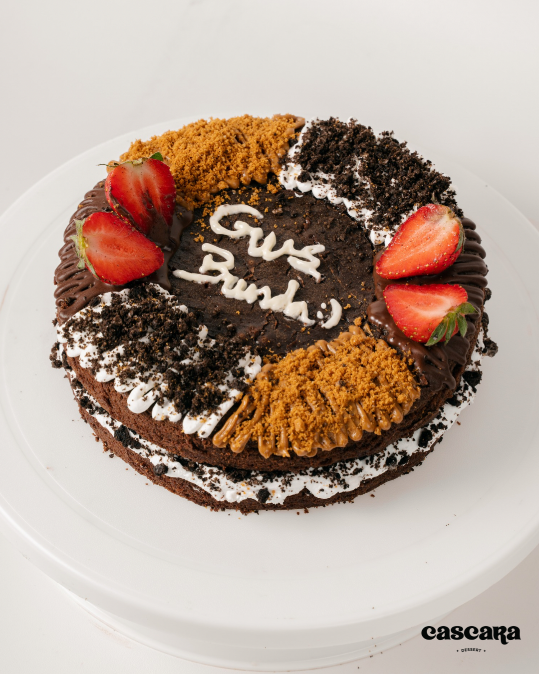 Custom Round Brownie Birthday Cake d-18cm Cascara