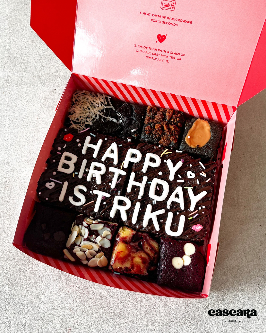 16 pcs Custom Lettering Square Brownies Cascara