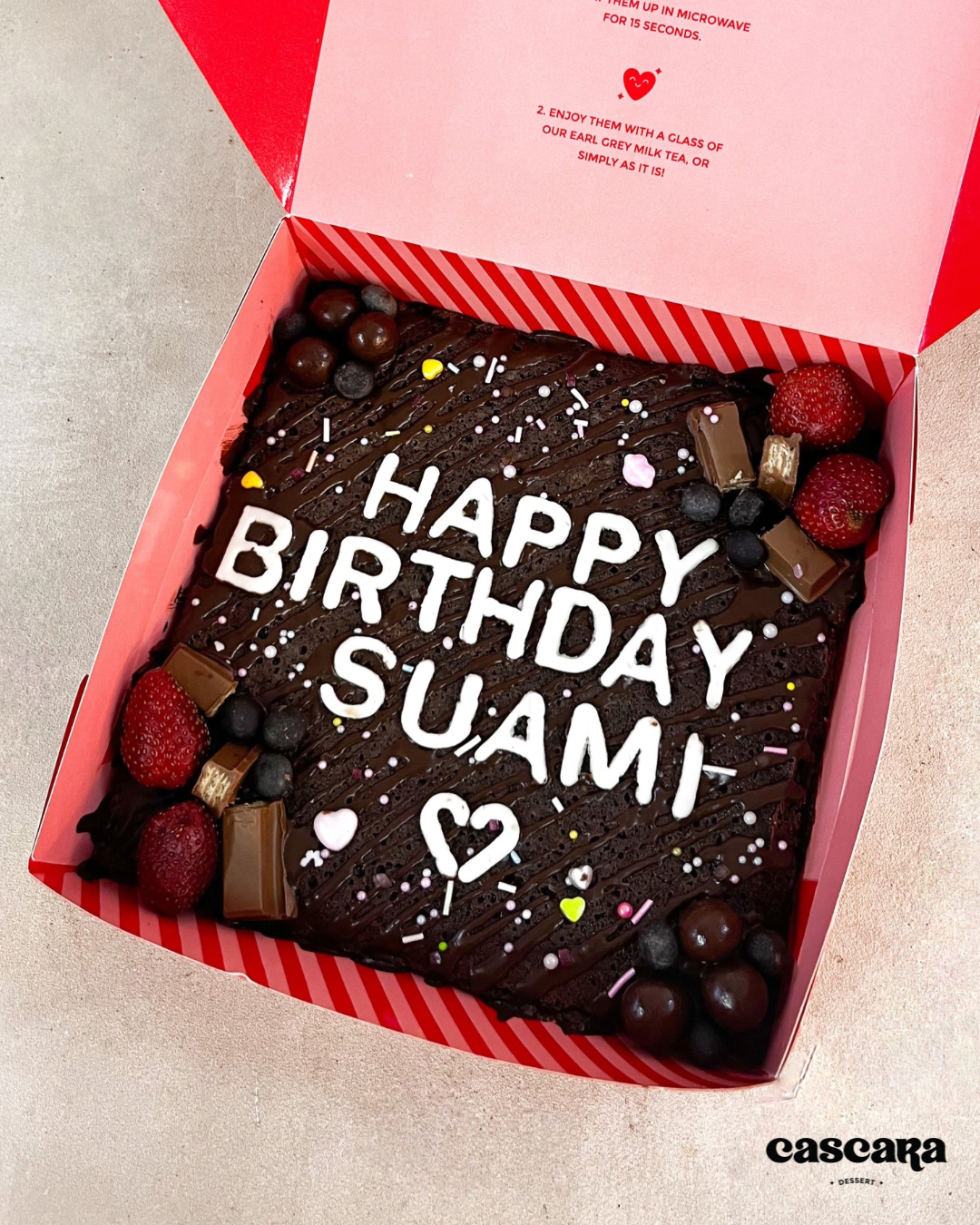 Full Custom Lettering Square Fondant