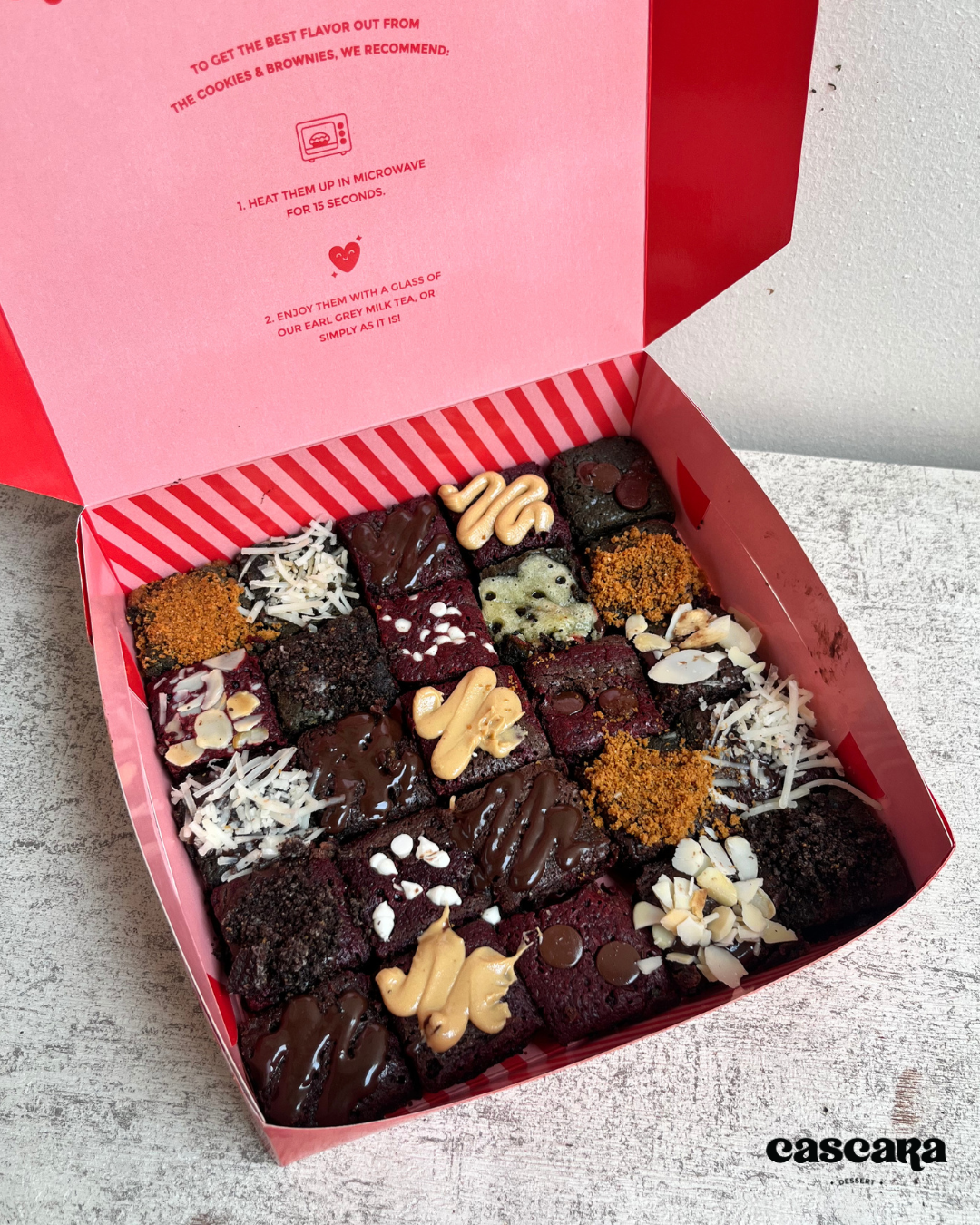 Dynamite Fudge Brownies 20x20cm 25 pcs