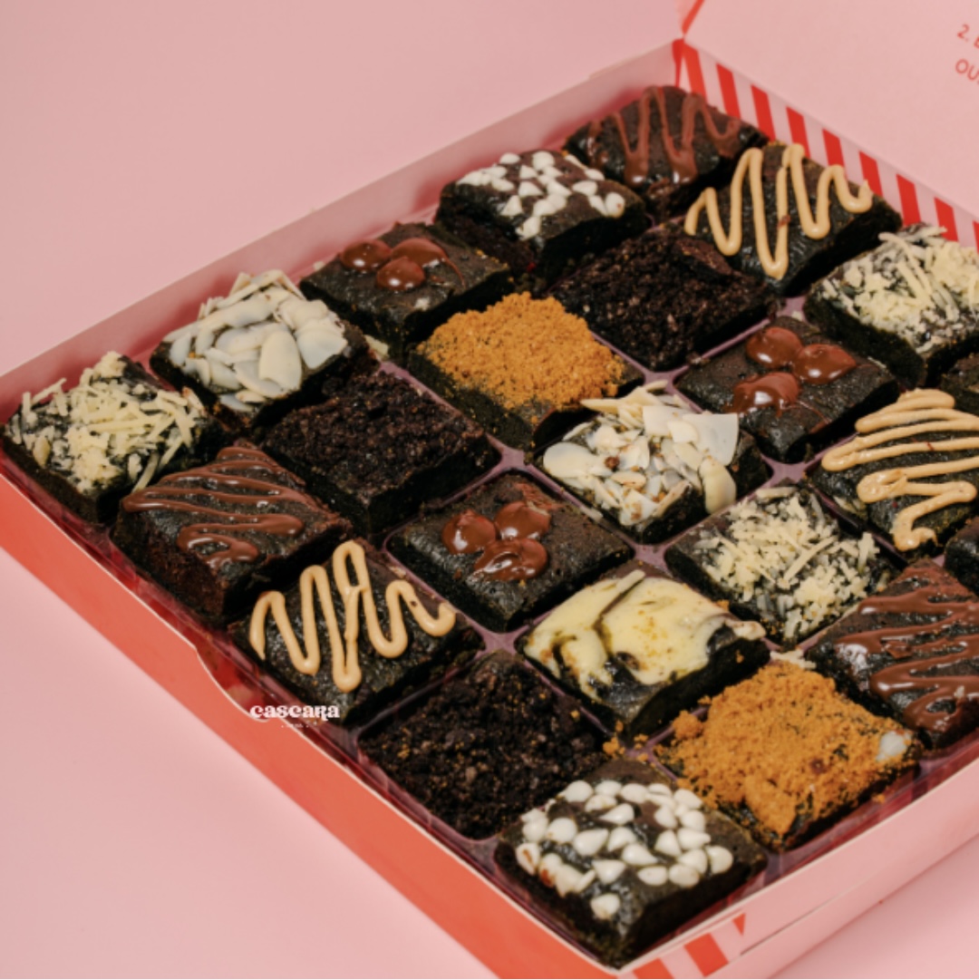 Dynamite Fudge Brownies 20x20cm 25 pcs